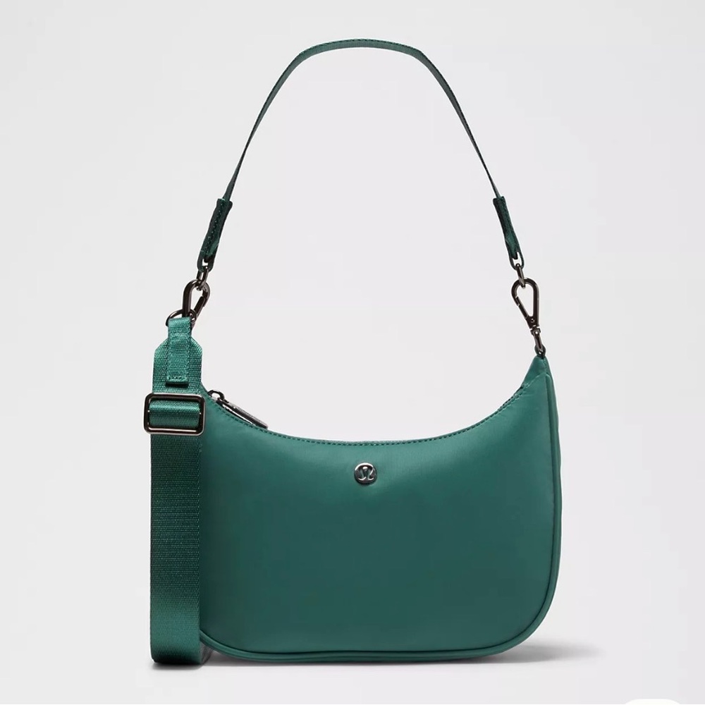 NEW lululemon  Deep Marina/Gunmetal
City Essentials Small Shoulder Bag 3L